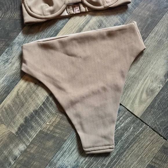 Princess Polly Tan Bikini Set - Picture 4 of 6